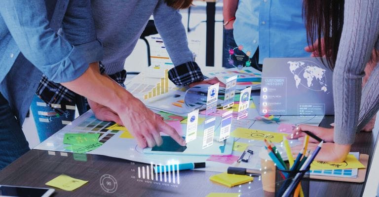 Desvendando a Jornada do Usuário: Transforme Clientes Potenciais em Fãs Leais