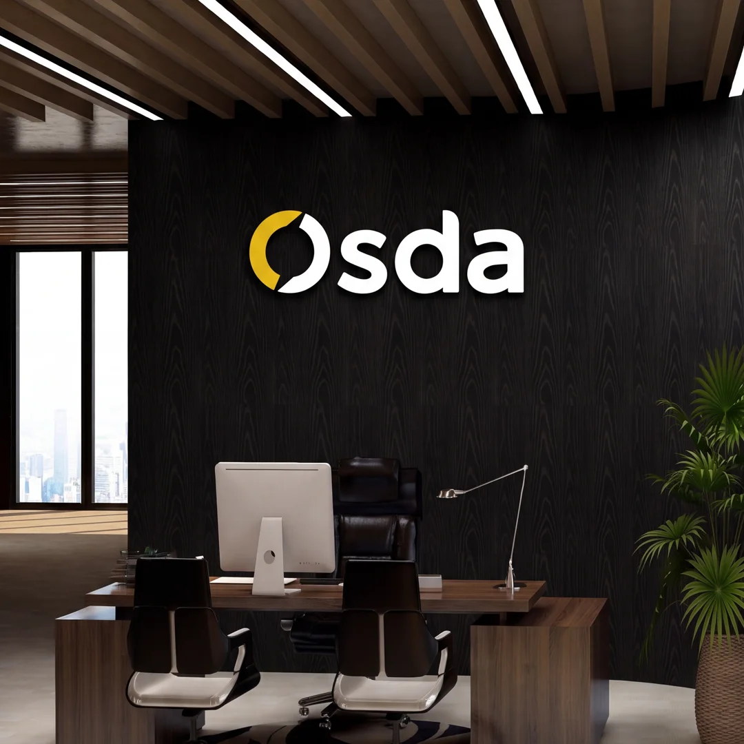 Render de sala de recepção e diretoria com o símbolo da marca em relevo iluminado ocupando a parede.