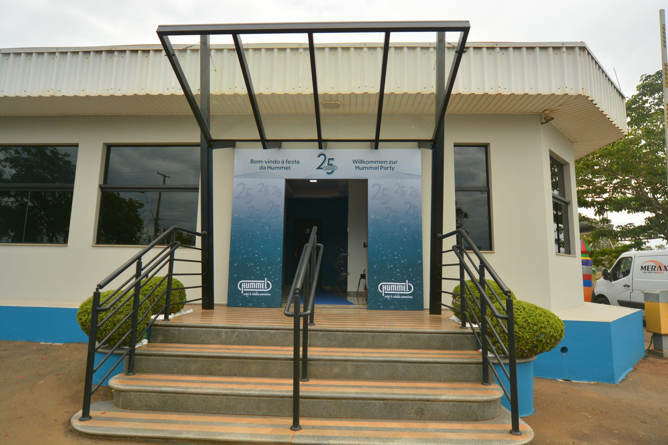Foto de evento: bastidores e participantes